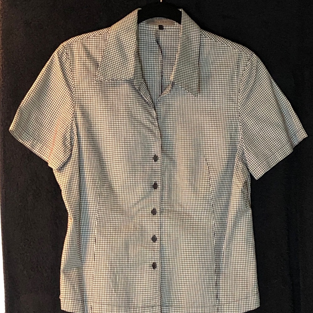Elegant Checkered Women's Blouse